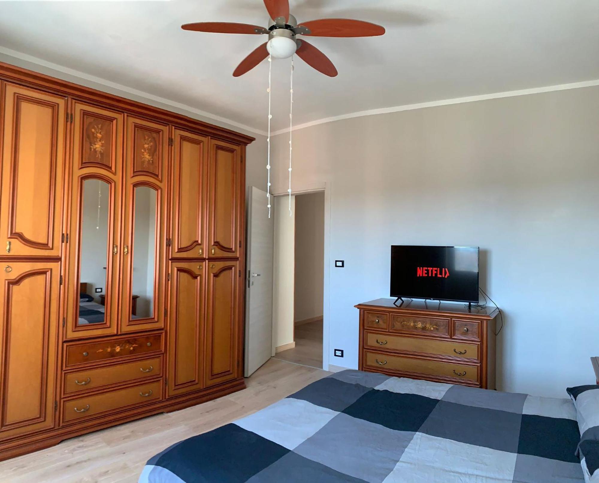 Gaulli Apartment